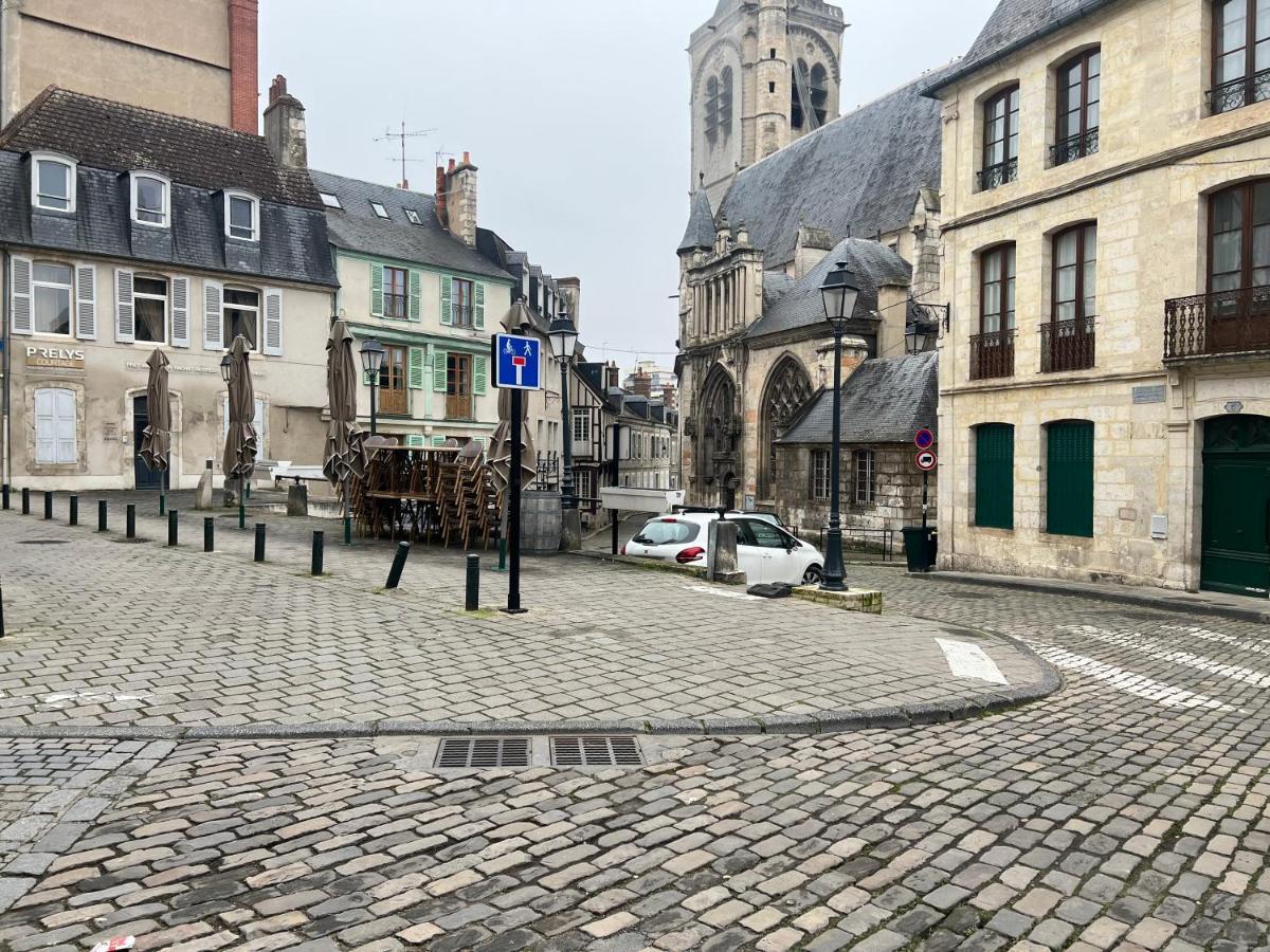 Petit F2 Fonctionnel Plein Centre Et Proche Gare Apartment *